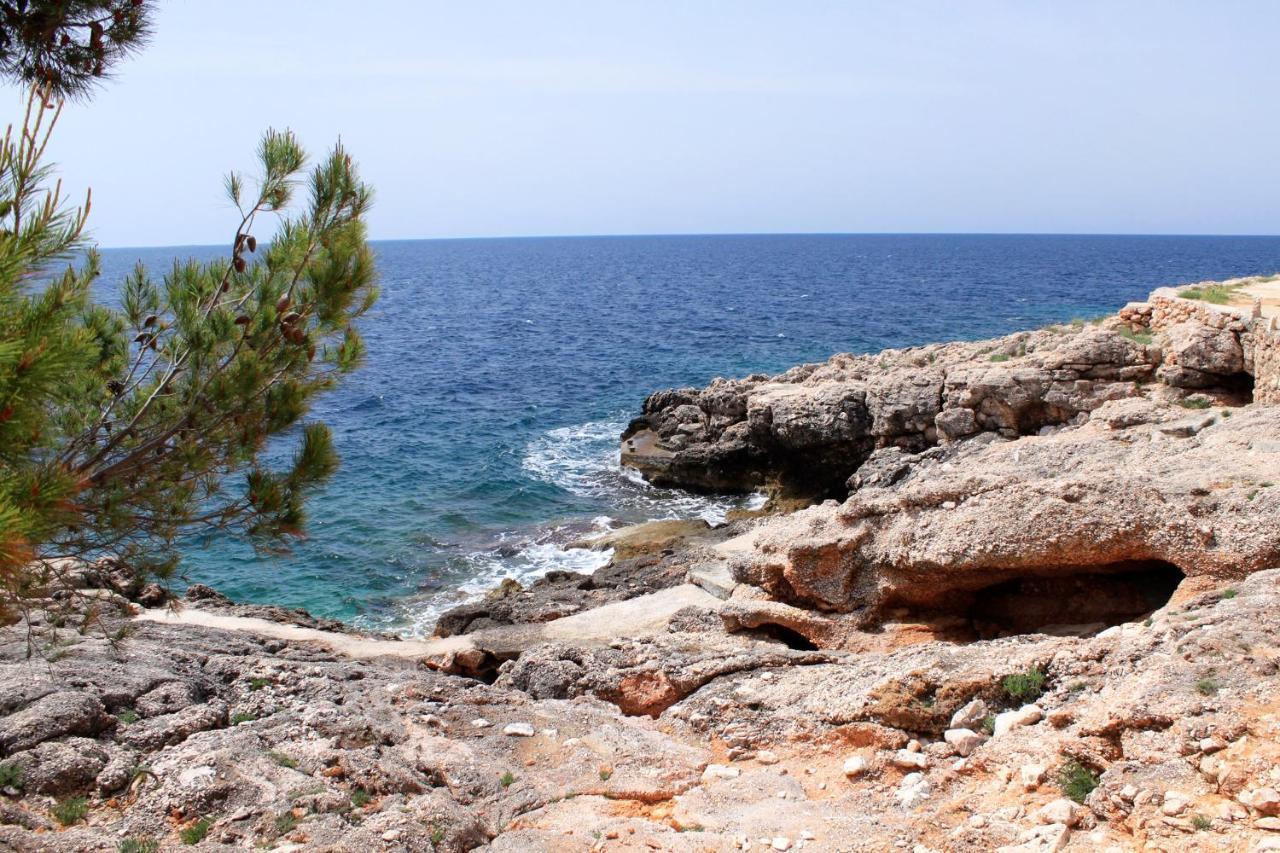 Apartments By The Sea Sveta Nedilja, Hvar - 11433 Света Неделя Екстериор снимка