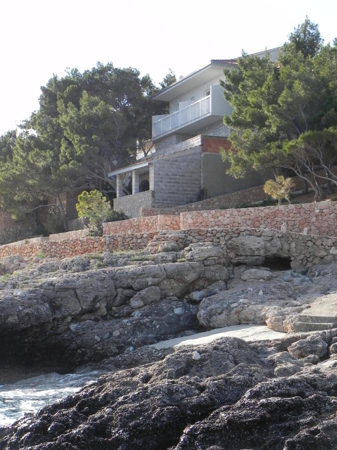 Apartments By The Sea Sveta Nedilja, Hvar - 11433 Света Неделя Екстериор снимка