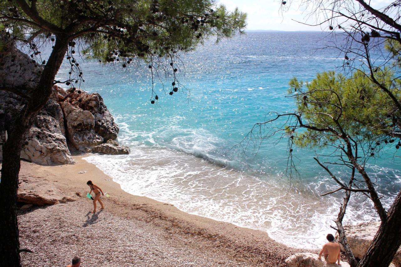 Apartments By The Sea Sveta Nedilja, Hvar - 11433 Света Неделя Екстериор снимка