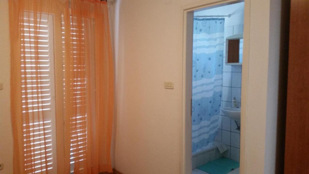 Apartments By The Sea Sveta Nedilja, Hvar - 11433 Света Неделя Екстериор снимка