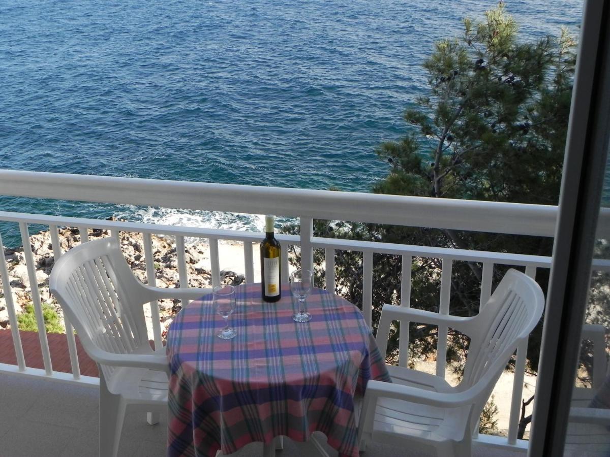 Apartments By The Sea Sveta Nedilja, Hvar - 11433 Света Неделя Екстериор снимка