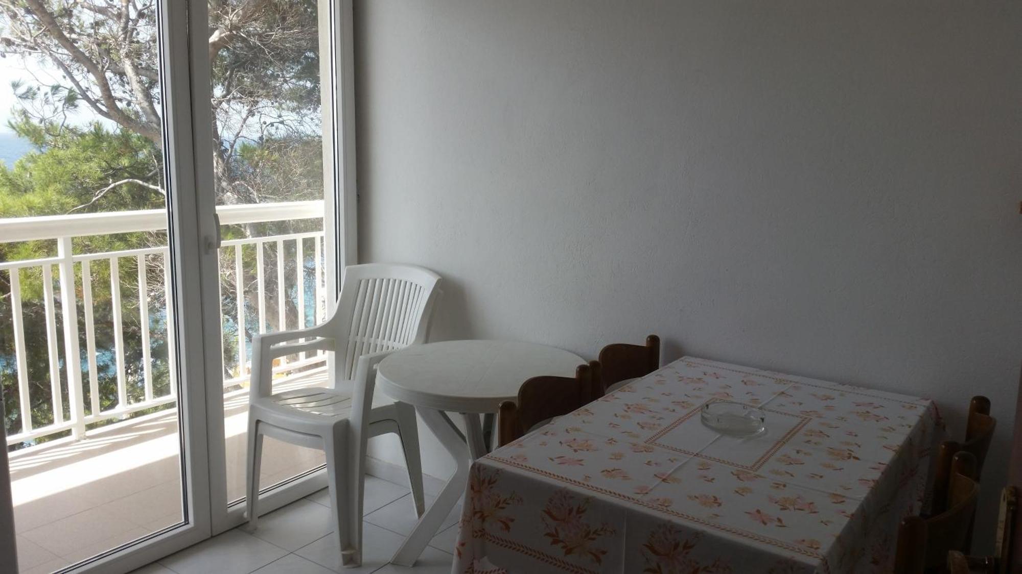 Apartments By The Sea Sveta Nedilja, Hvar - 11433 Света Неделя Стая снимка